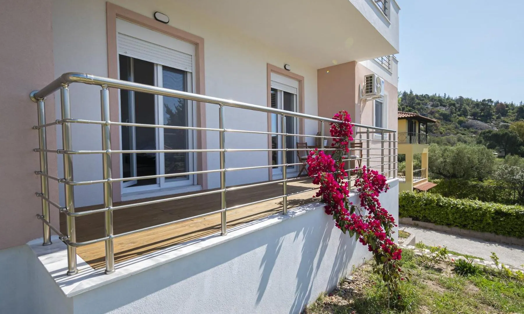 Petra Apartments Nikiti