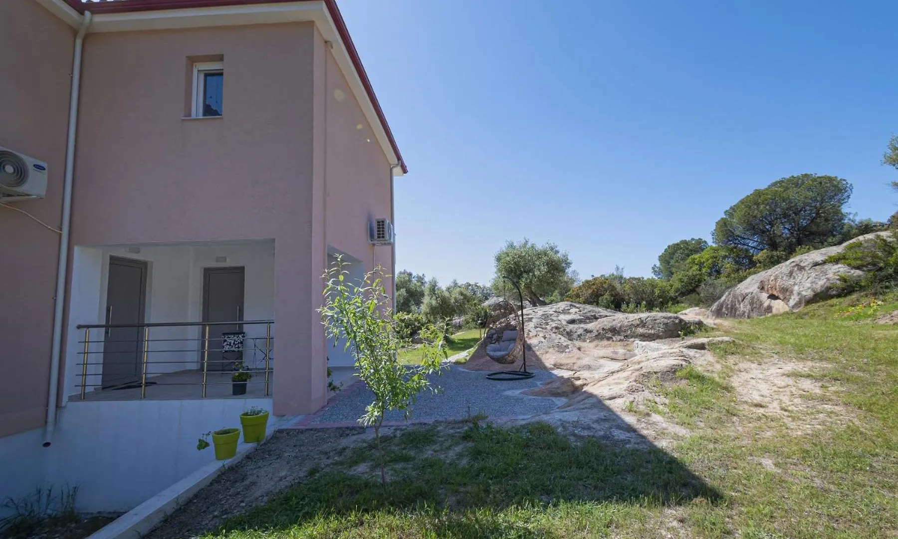 Petra Apartments Nikiti