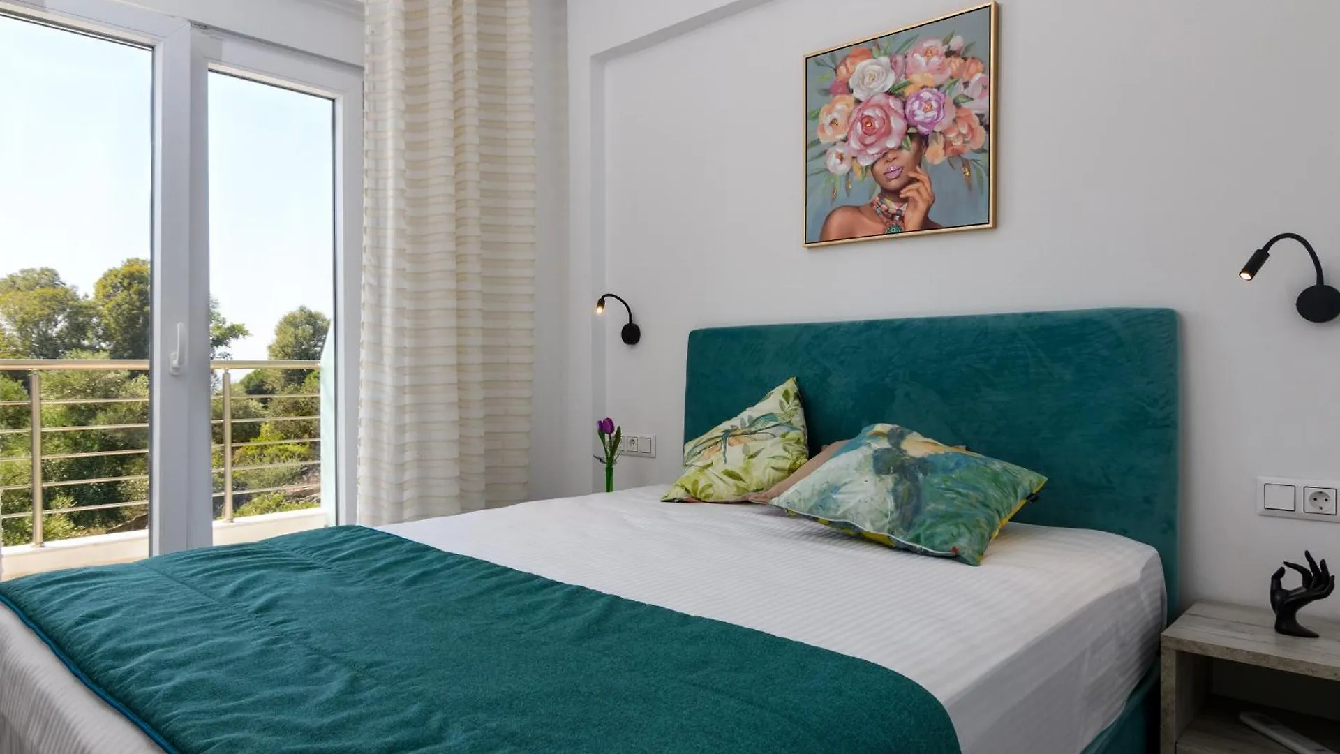 Petra Apartments Nikiti